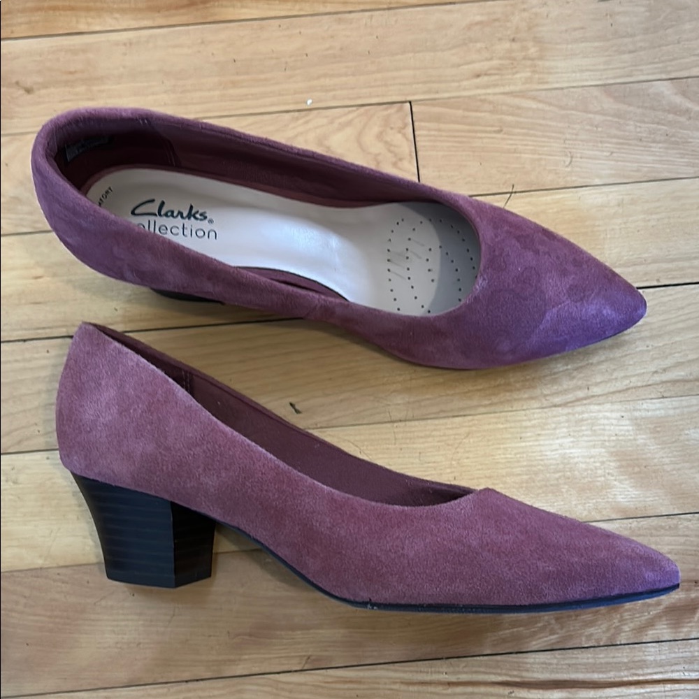 Clarks Women's Teresa Step Pump - Suede Block Heel Pumps - Purple